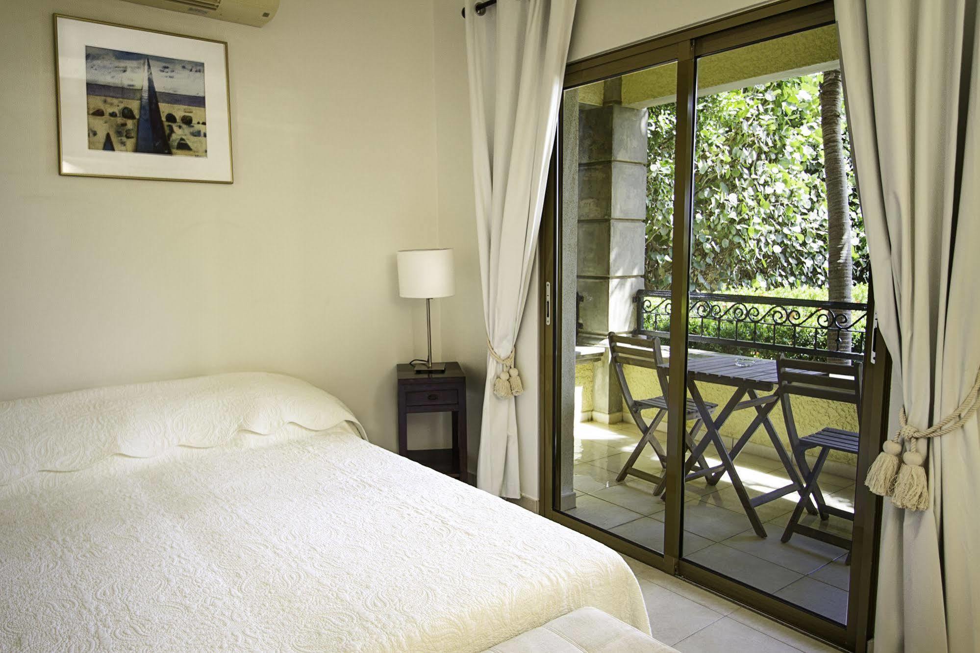 The Bellafonte - Luxury Oceanfront Hotel Kralendijk Eksteriør bilde